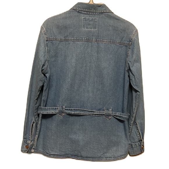 Women’s LEVI’S Denim, Long Sleeves, Belted Waist Shacket, Size Small - Picture 2 of 3